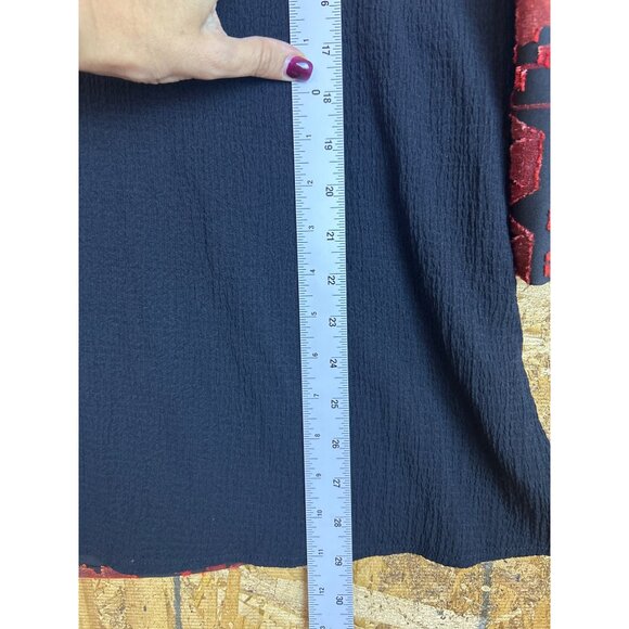 Calessa Black Textured Rainbow Embroidered Boho Bell Sleeve Top Size M Peasant - Picture 8 of 8